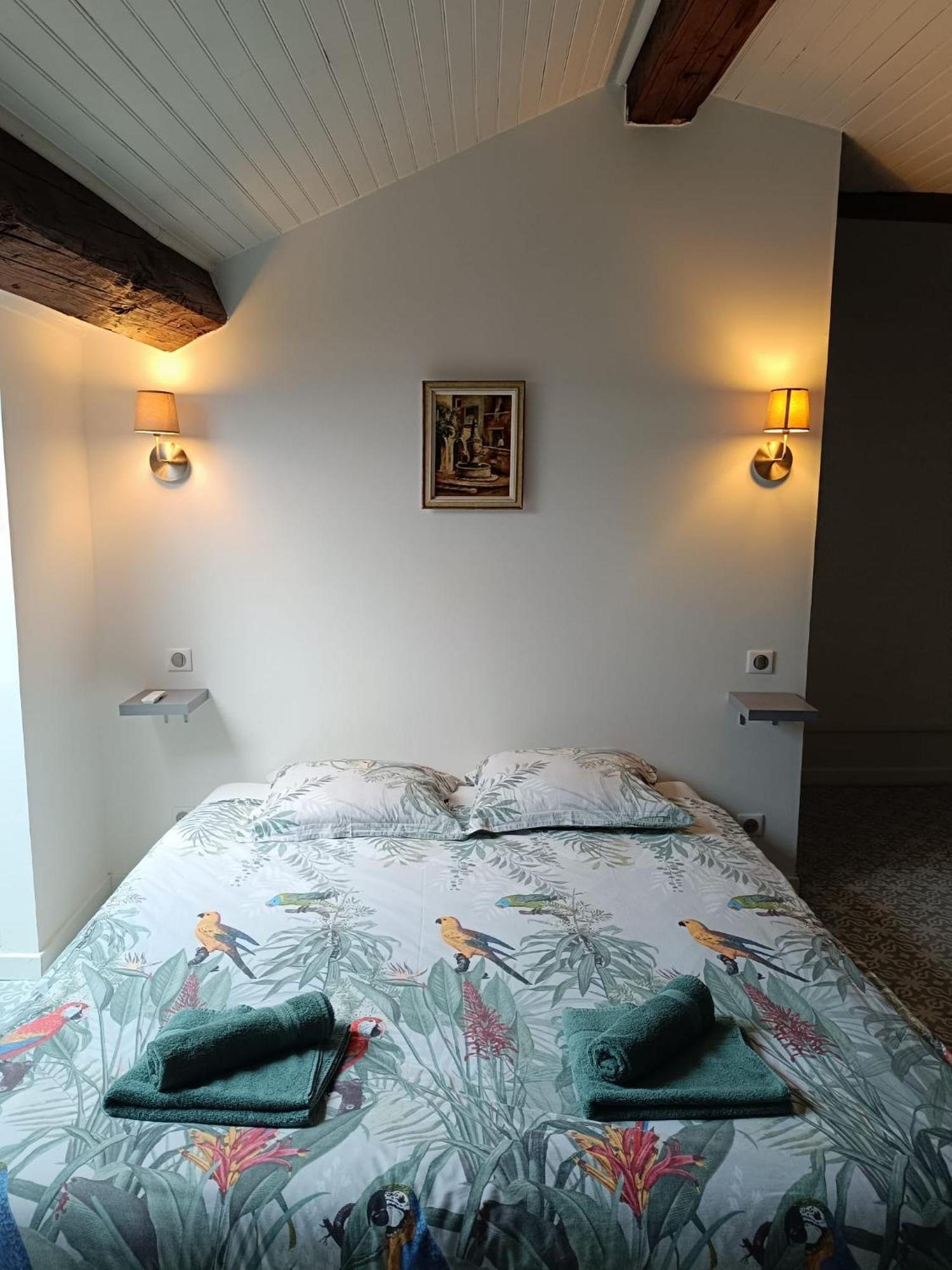 Sejourner Au Chateau De La Roue Grand Appartement Lissieu Εξωτερικό φωτογραφία