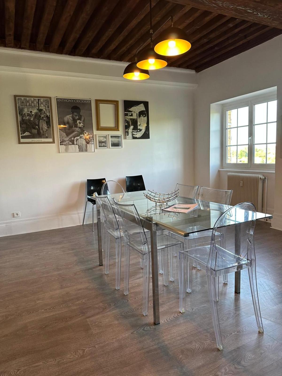 Sejourner Au Chateau De La Roue Grand Appartement Lissieu Εξωτερικό φωτογραφία
